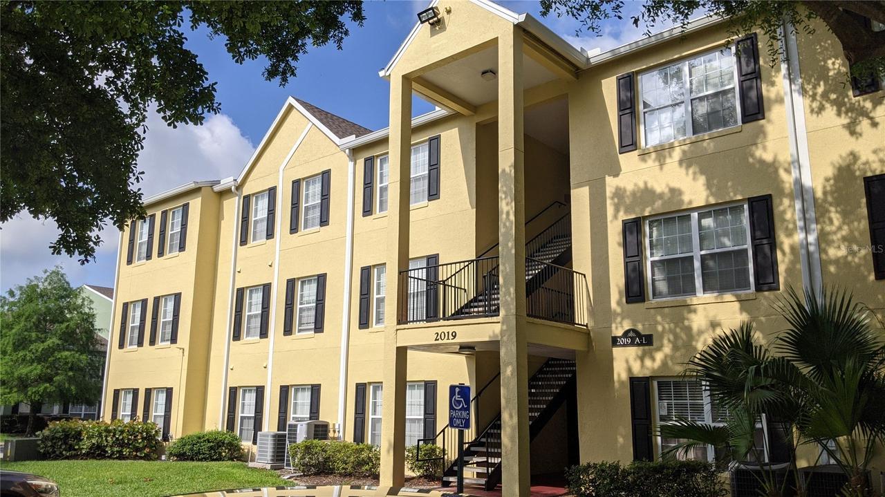2019 Dixie Belle Dr. #F, Orlando, FL 32812