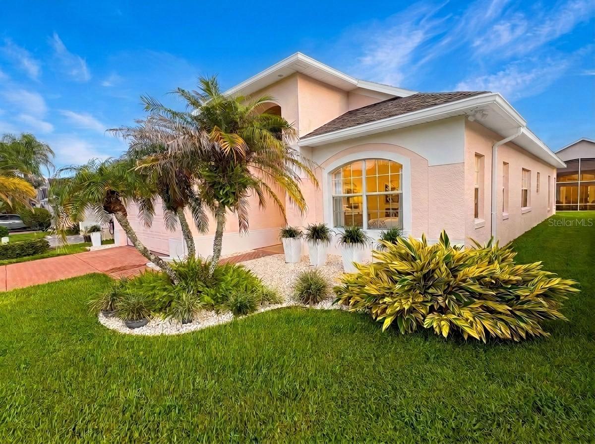 201 Prather Dr., Davenport, FL 33837