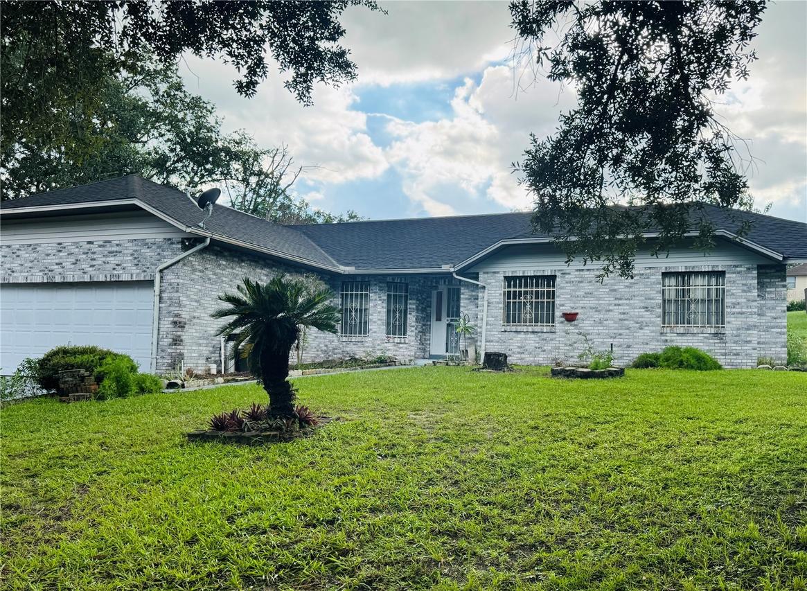 819 Chamberlain Loop, Lake Wales, FL 33853