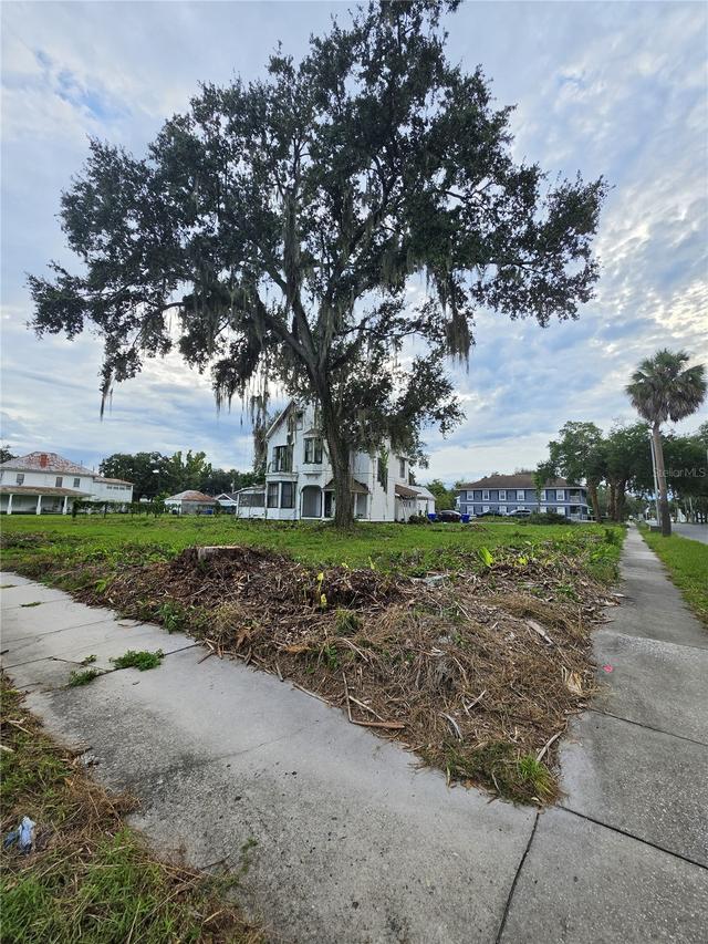 206 S Vernon Ave., Kissimmee, FL 34741
