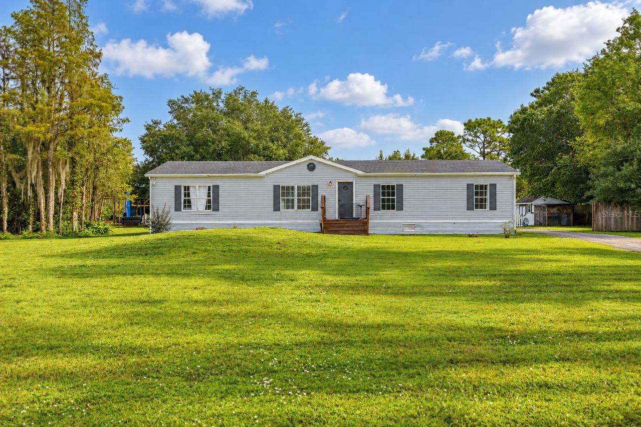 9445 Helena Dr., St Cloud, FL 34773