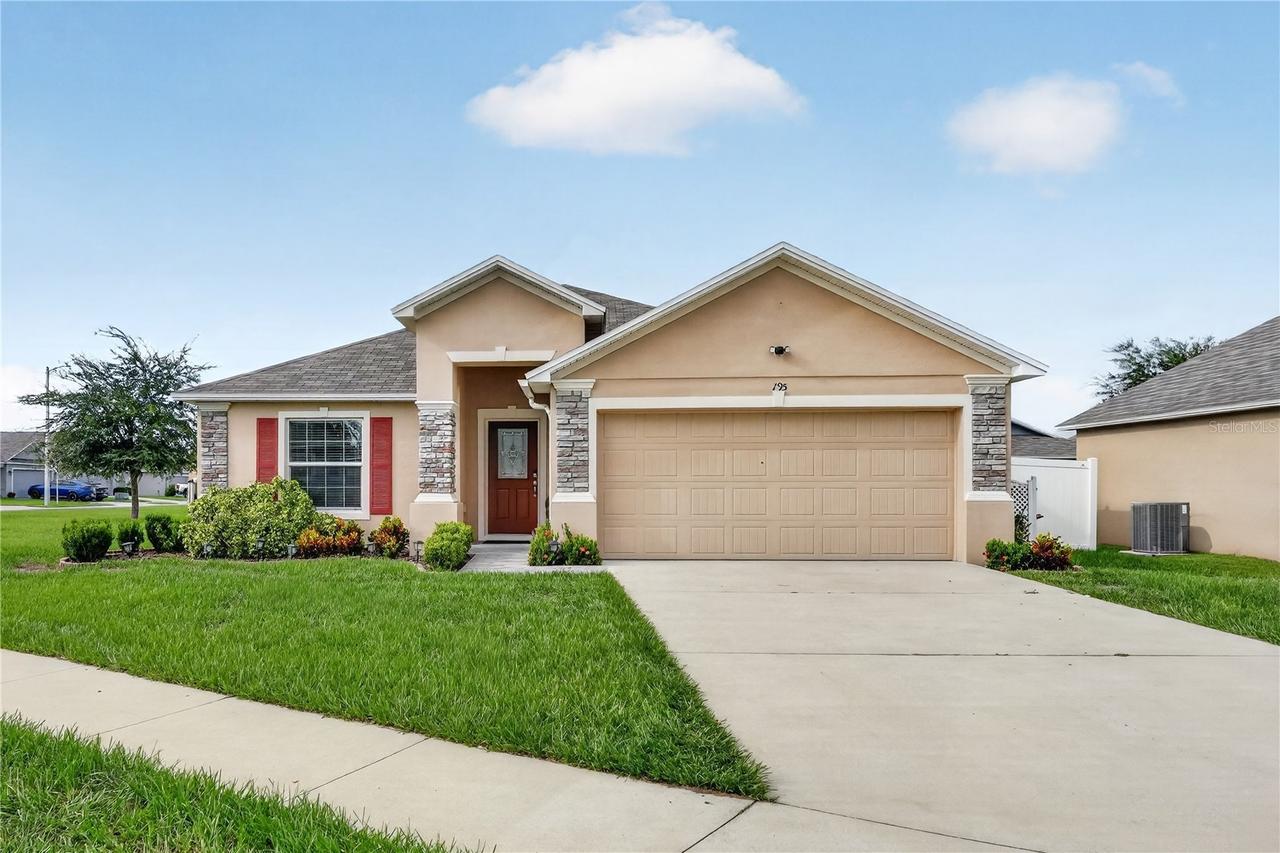 195 Black Skimmer Ln., Winter Haven, FL 33880