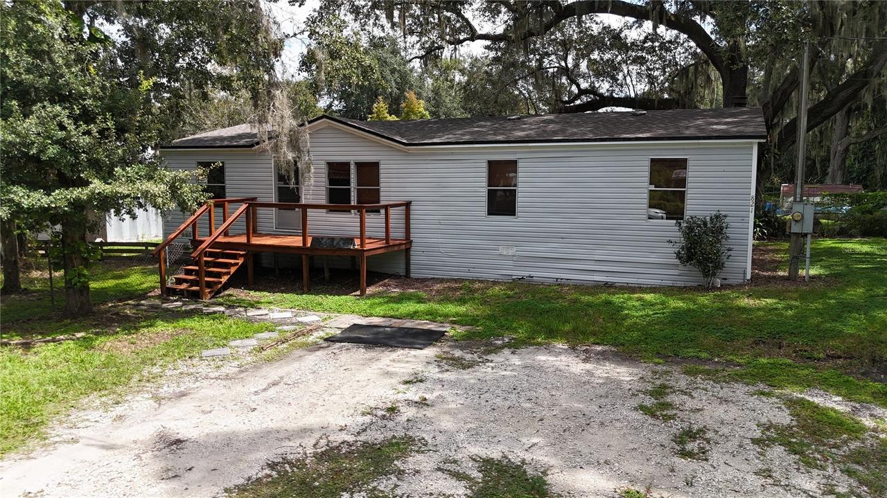 821 Navajo Dr., St Cloud, FL 34771