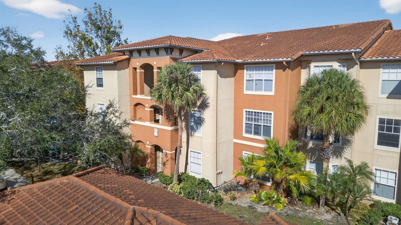5572 Metrowest Blvd. #304, Orlando, FL 32811