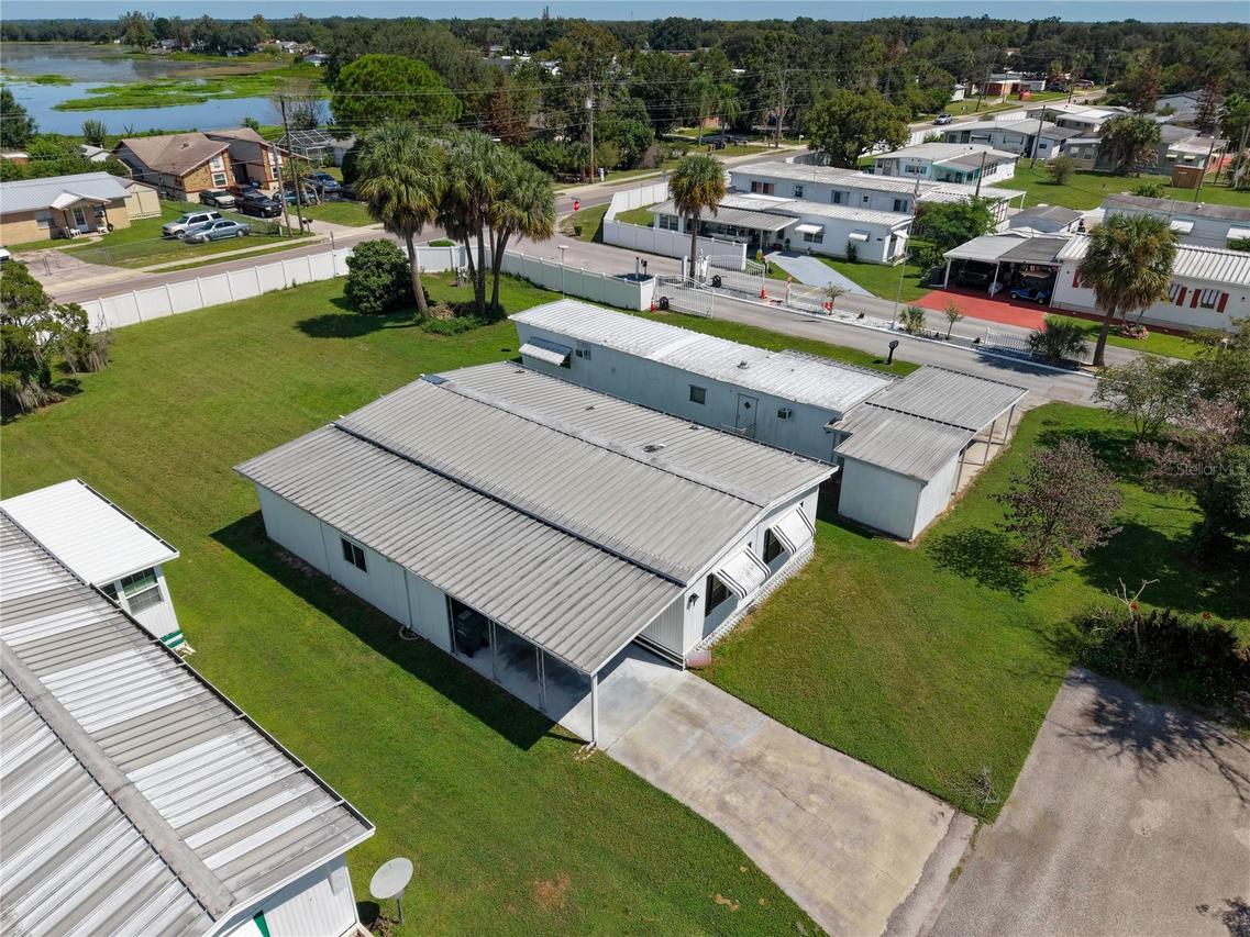 3019 Redbud Ln., Lakeland, FL 33801