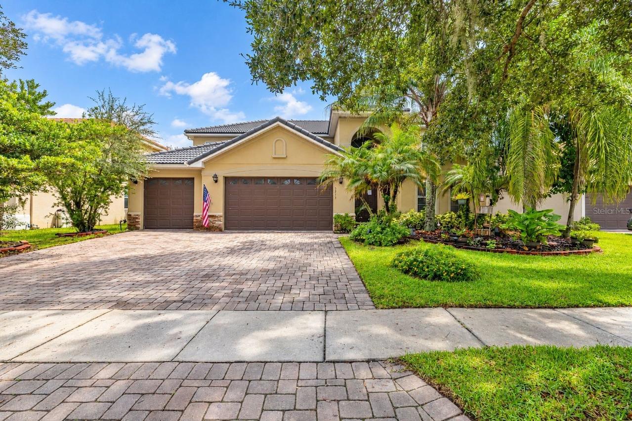 3713 Eagle Isle Cir., Kissimmee, FL 34746
