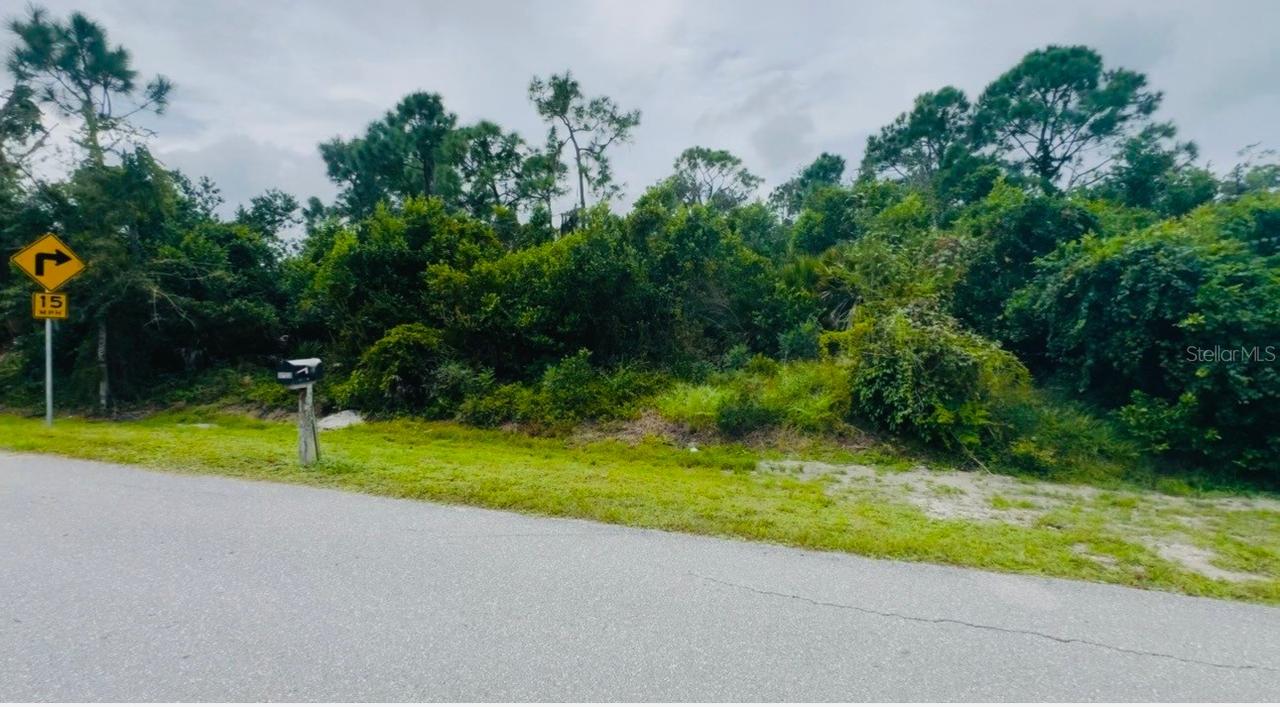 5261 N Huckleberry Lake Dr., Sebring, FL 33875