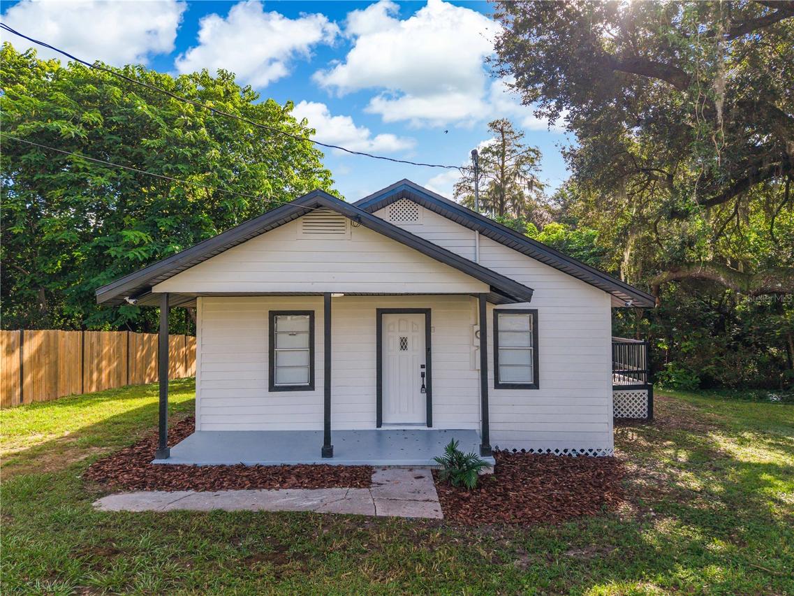 13 N Van Buren Ave., Orlando, FL 32811