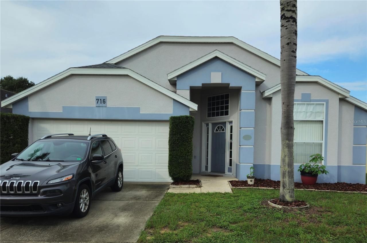 716 Rochester Loop, Davenport, FL 33897
