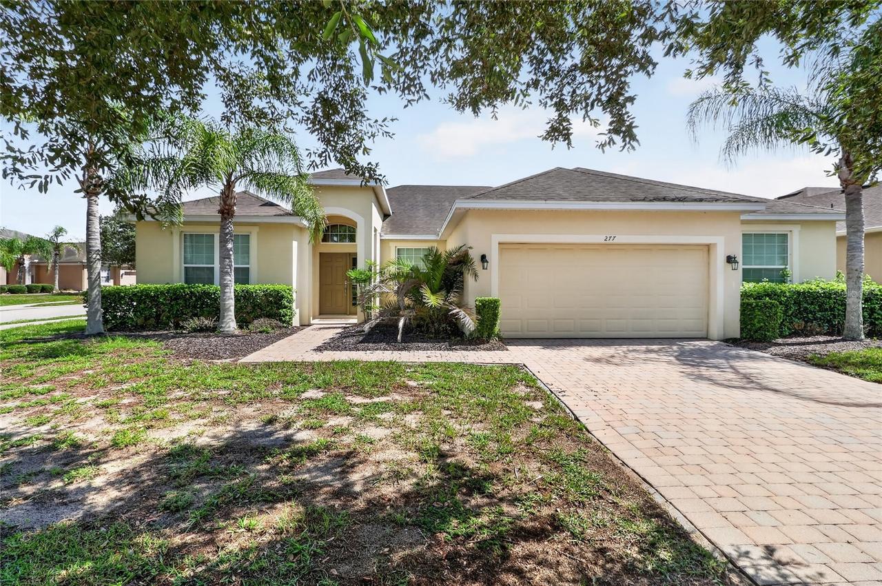 277 Yellow Snapdragon Dr., Davenport, FL 33837