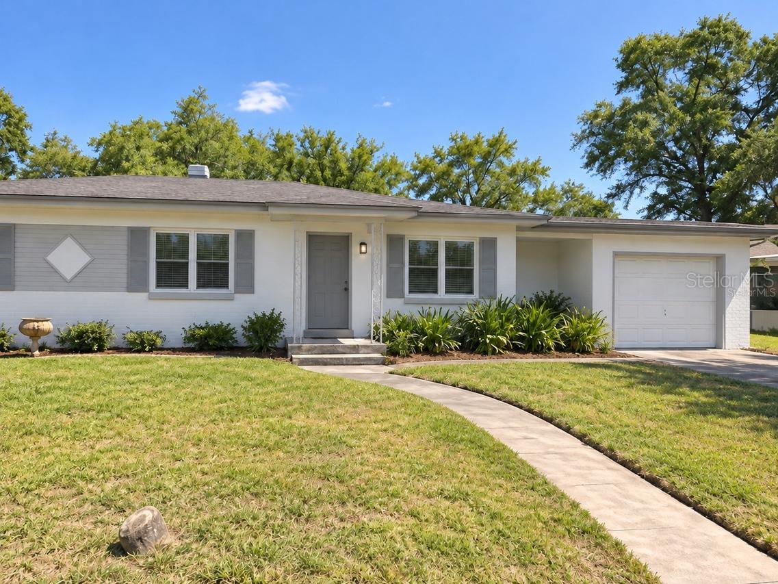 1406 Tennessee St., Plant City, FL 33563