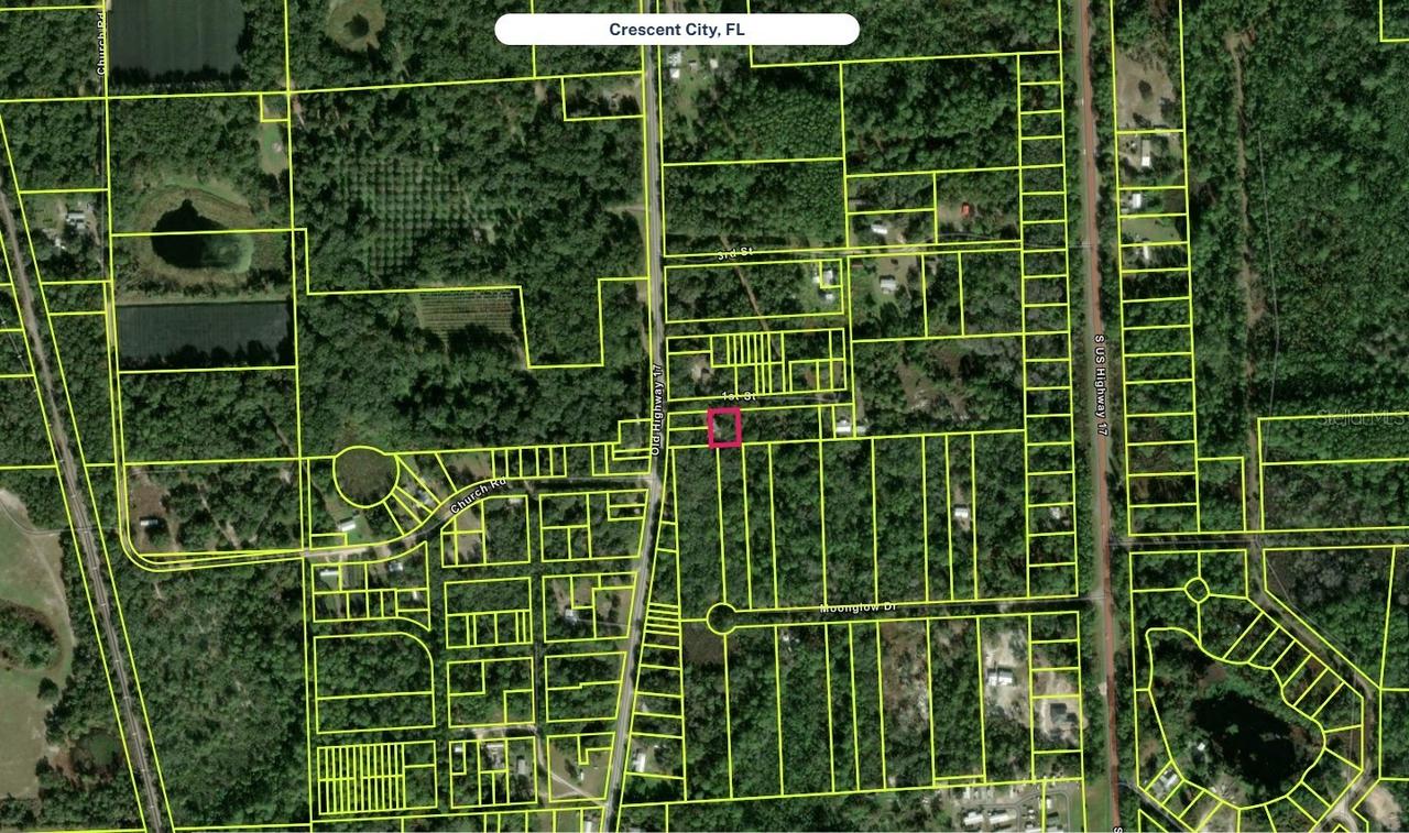 107 1st St., Crescent City, FL 32112