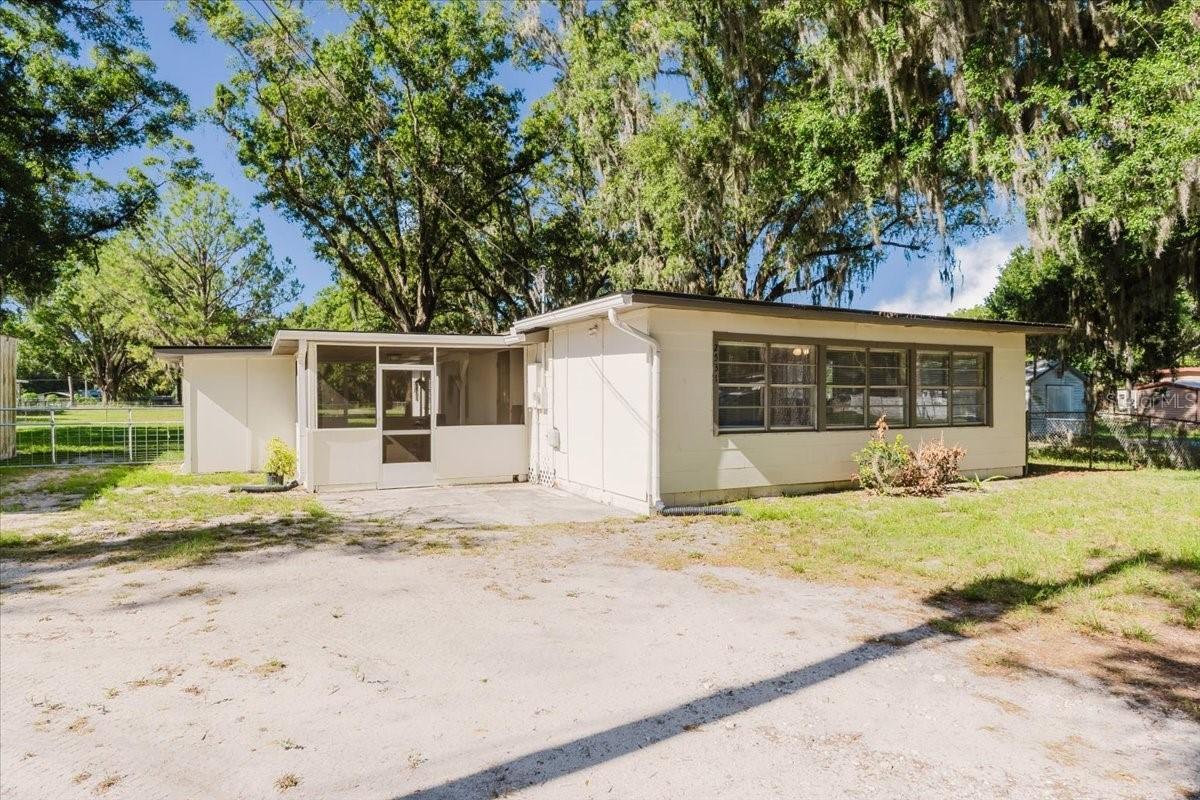 2531 Hebb Rd., Auburndale, FL 33823