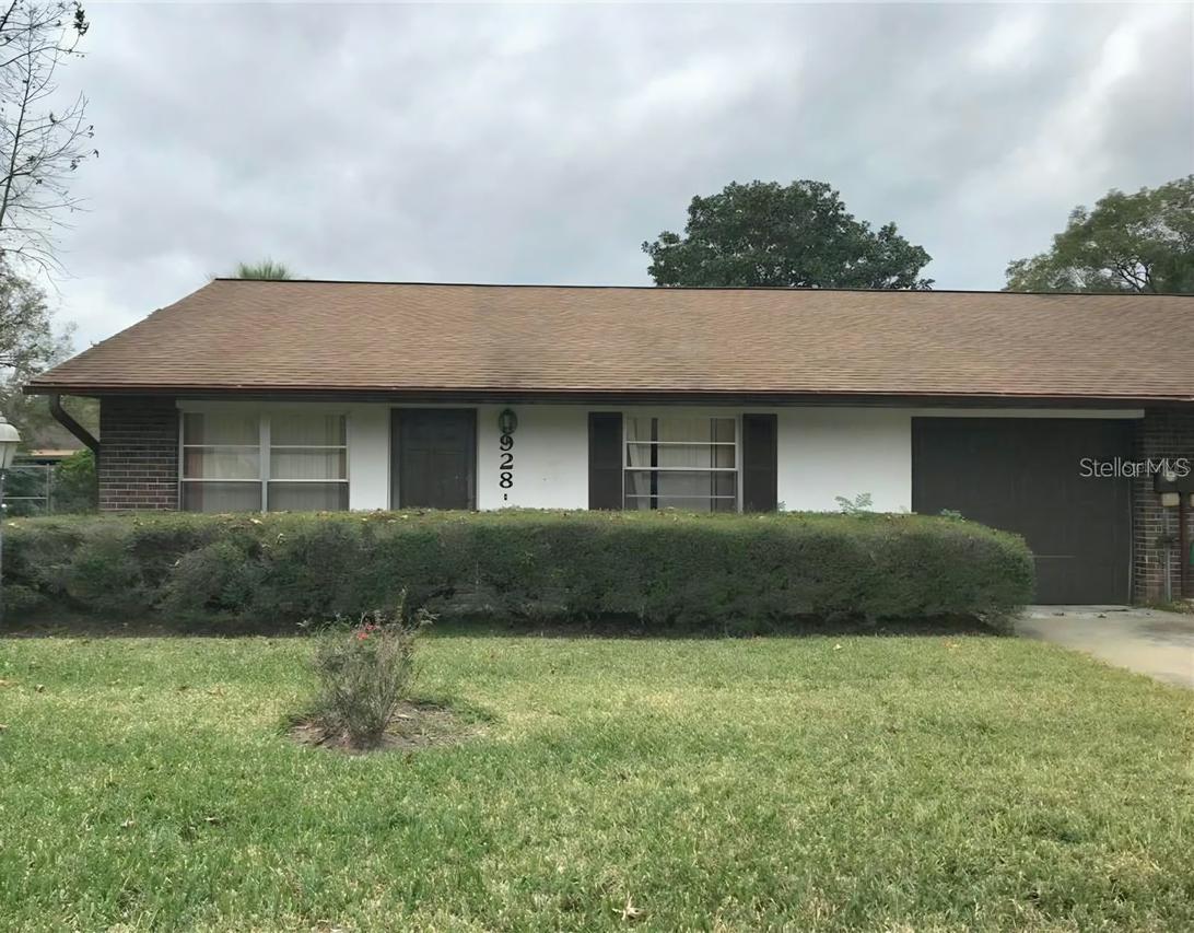 928 New Bedford Dr., Deland, FL 32724