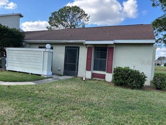98 Pine Island Cir., Kissimmee, FL 34743