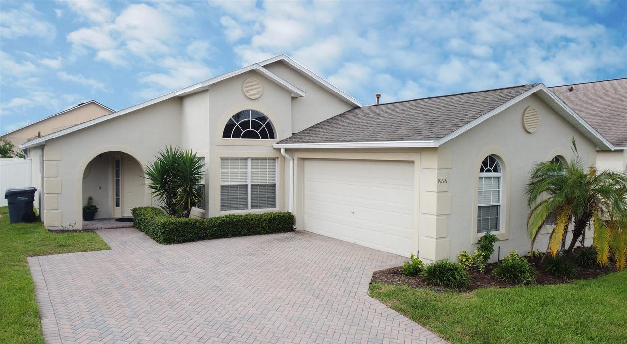 866 Knightsbridge Cir, Davenport, FL 33896