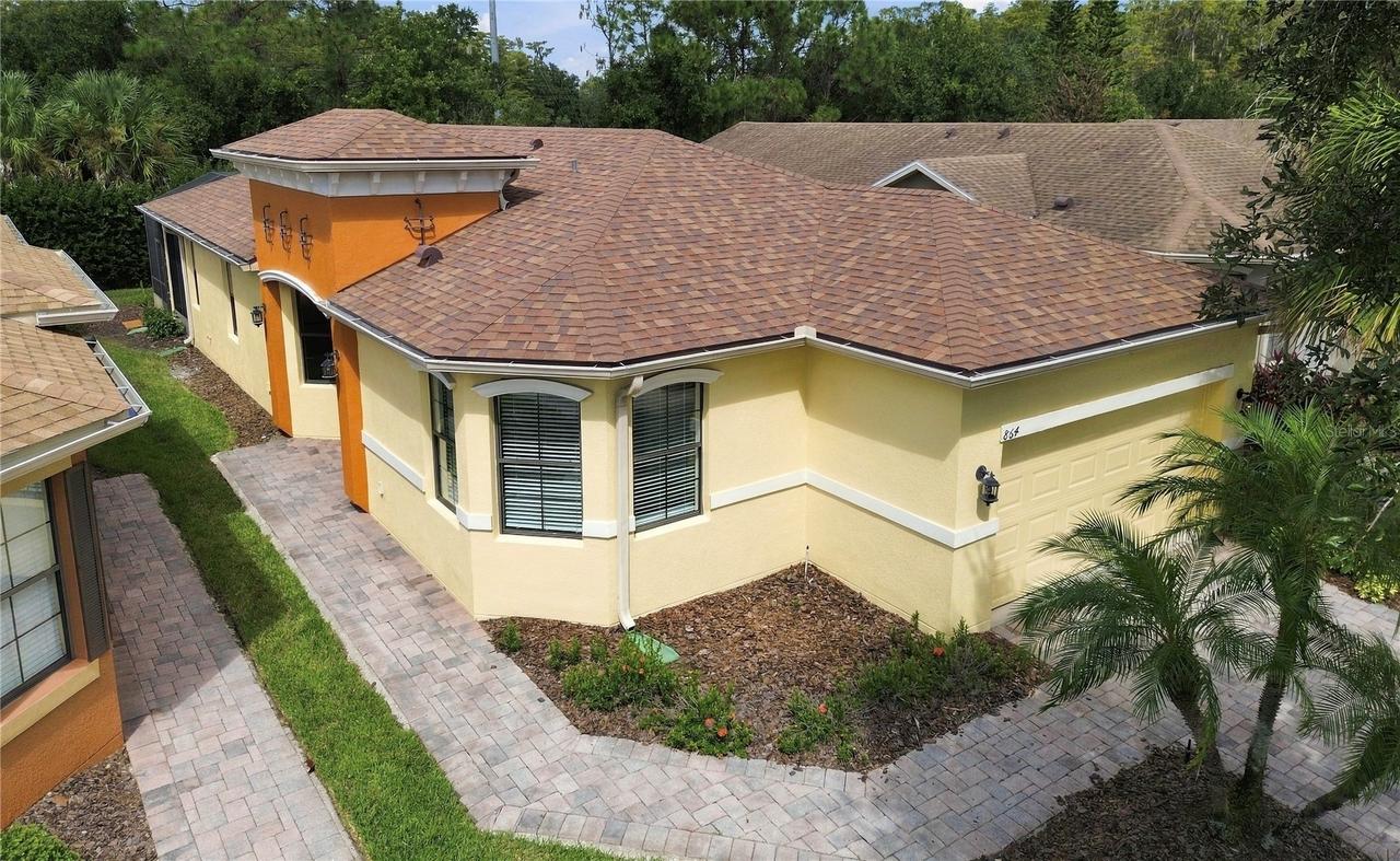 864 Grand Canal Dr, Poinciana, FL 34759
