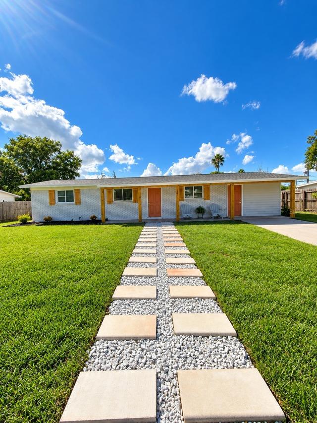 102 Cosmos Dr., Orlando, FL 32807