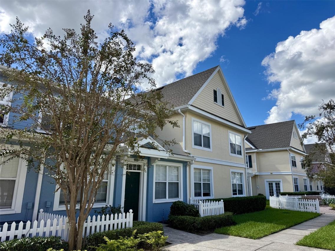 4021 Venetian Bay Dr. #103, Kissimmee, FL 34741