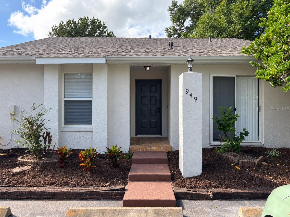 949 Pebble Creek Cir., Orlando, FL 32824