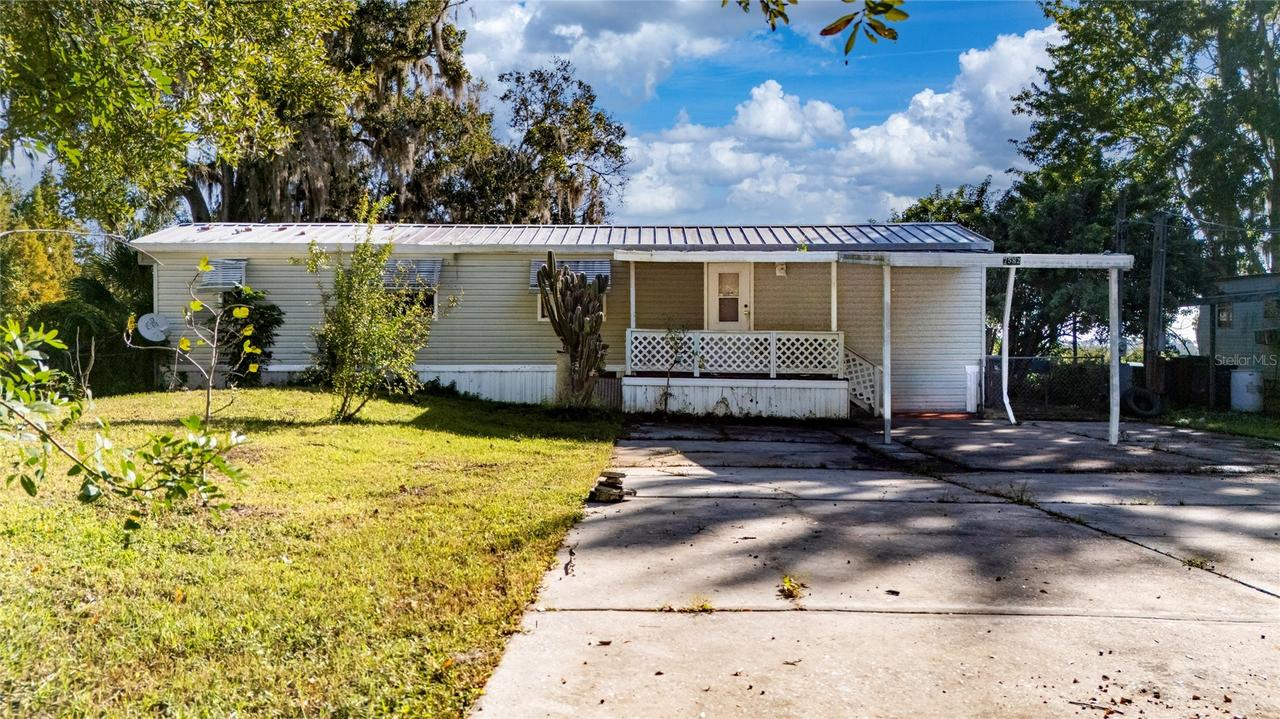7582 Berkley Rd., Polk City, FL 33868