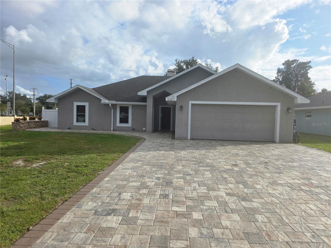 2147 Glen Heights Pl., Lakeland, FL 33813