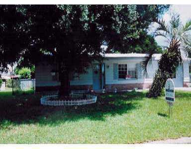 3304 Williamsburg Lp, Holiday, FL 34691