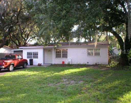 919 Hillside Dr., Lutz, FL 33549