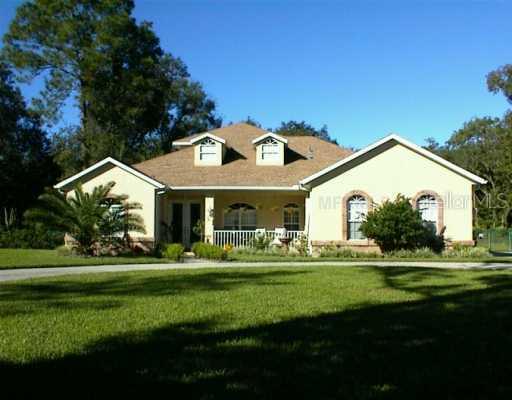 18934 Spring Hollow Dr., Lutz, FL 33559
