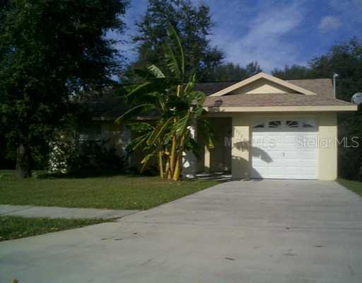 36023 Pine Bluff Loop, Dade City, FL 33525