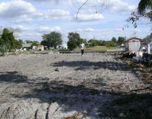 Dingus Ave., Hudson, FL 34667