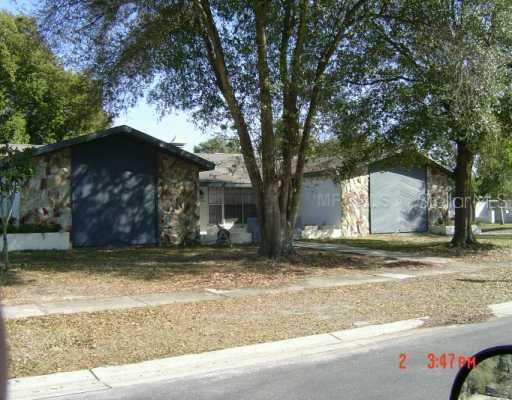 1317 Sunfish Dr., Brandon, FL 33511