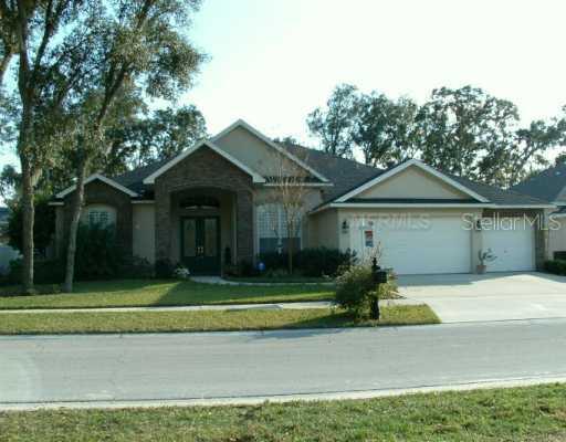 2546 Centennial Falcon Dr., Valrico, FL 33594