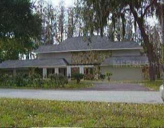 19112 Holly Ln., Lutz, FL 33548