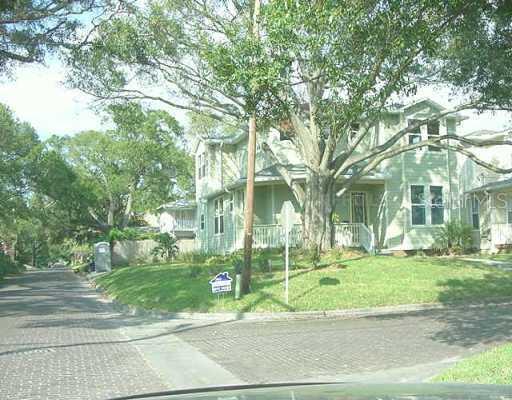 2915 San Nicholas St., Tampa, FL 33629