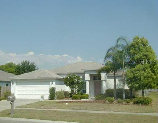 803 Sand Ridge Dr., Valrico, FL 33594