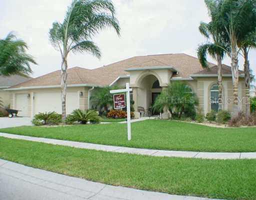 2847 Lake Michaela, Valrico, FL 33594
