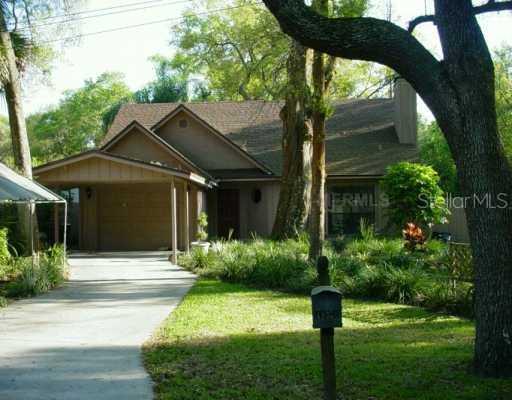 1805 E Howell St., Tampa, FL 33610