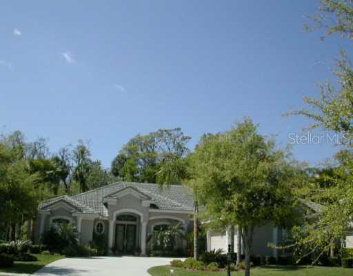 5005 Davenshire Way, Tampa, FL 33647