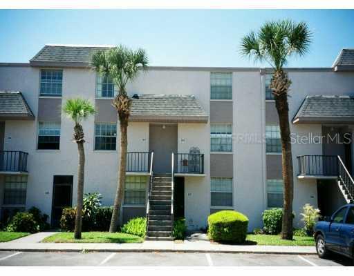 108 Clocktower Dr., Brandon, FL 33510