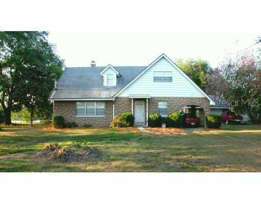 1304 Sinclair Hills Rd., Lutz, FL 33549