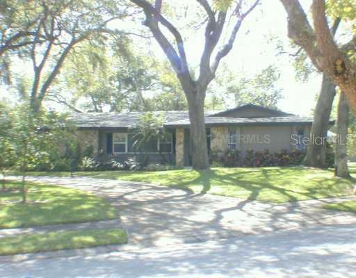 2215 Buena Vista Dr., Clearwater, FL 33764