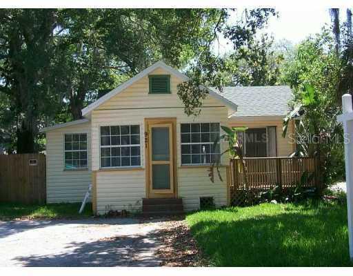 921 12th St., St Petersburg, FL 33705