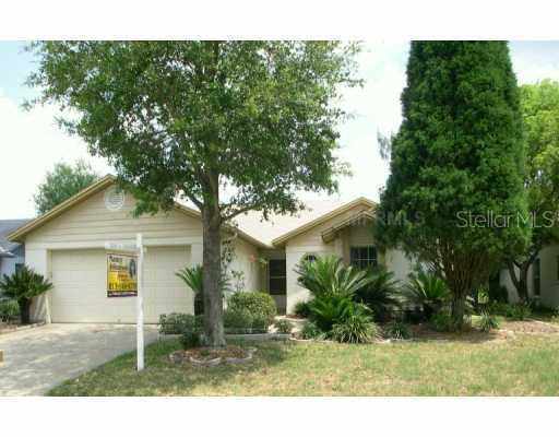 1741 Spinningwheel Dr., Lutz, FL 33559