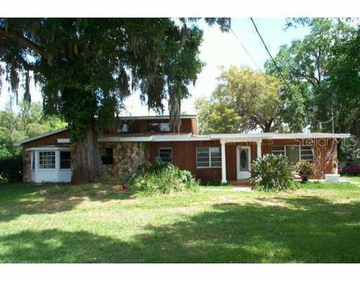 8406 Knights Griffin Rd., Plant City, FL 33565