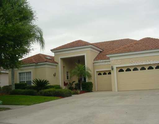 5211 Laurel Pointe Dr., Valrico, FL 33594