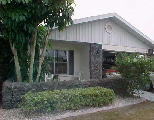 321 Green Manor Dr. #38, Sun City Center, FL 33573