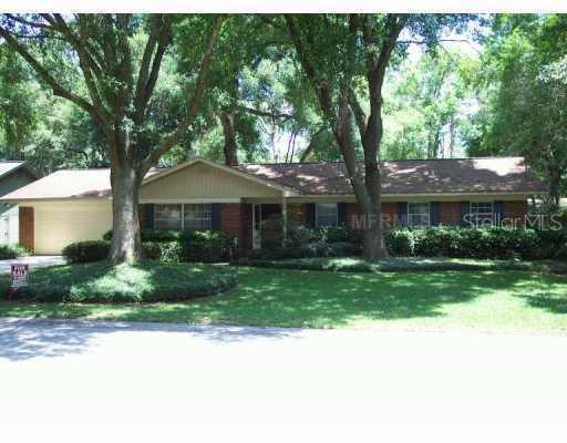 2012 Cricket Ln., Valrico, FL 33594