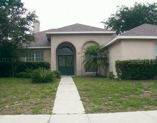 2210 Lodgeview Way, Valrico, FL 33596