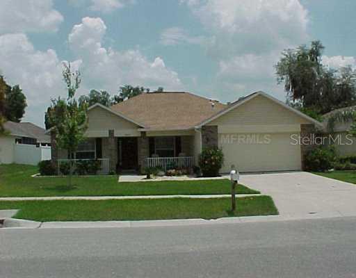 2258 Towering Oaks Creek, Seffner, FL 33584